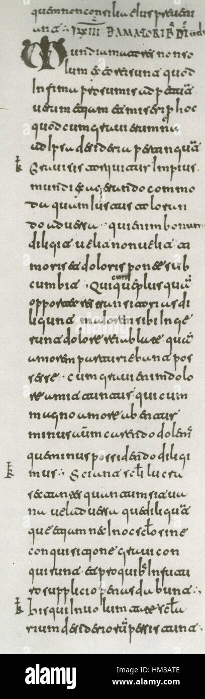 Cette page manuscrite de 'Sententiae' d'Isidore de Séville, datant de la période médiévale, est conservée à Madrid. Il offre un aperçu des écrits théologiques et philosophiques de cette figure influente. Banque D'Images