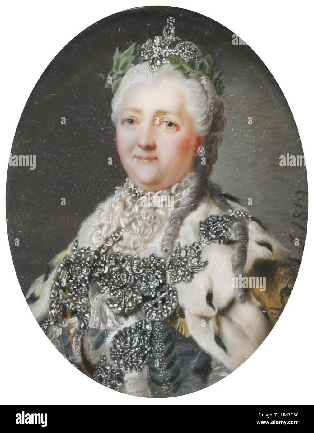 Une peinture posthume de Catherine la Grande de Russie, créée en 1819, la représentant en tenue royale et pose royale, symbolisant son importance historique en tant qu'impératrice de Russie. Banque D'Images