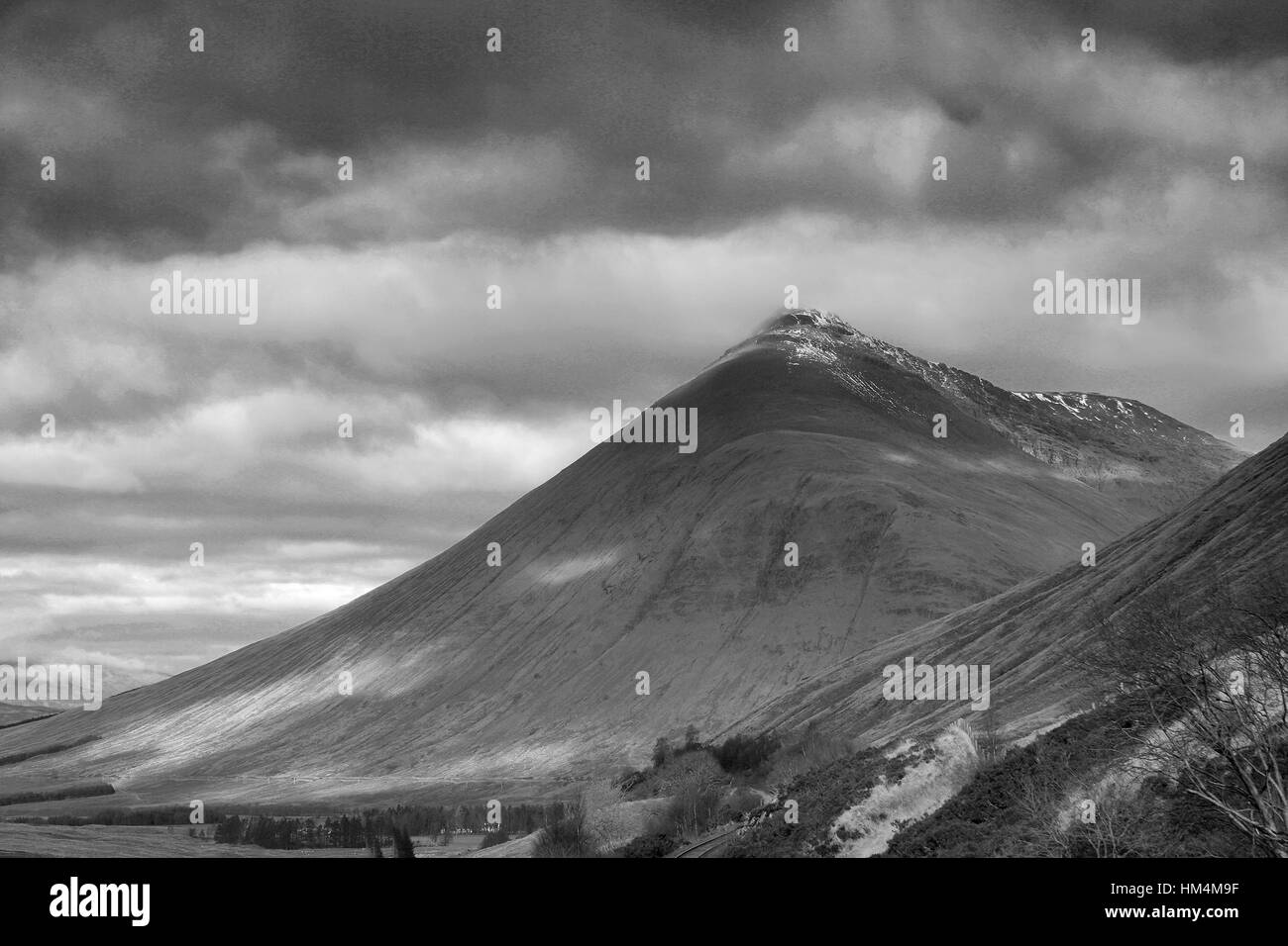 Beinn Dorain dans la montagne du col de Glen Coe Scotland UK Banque D'Images