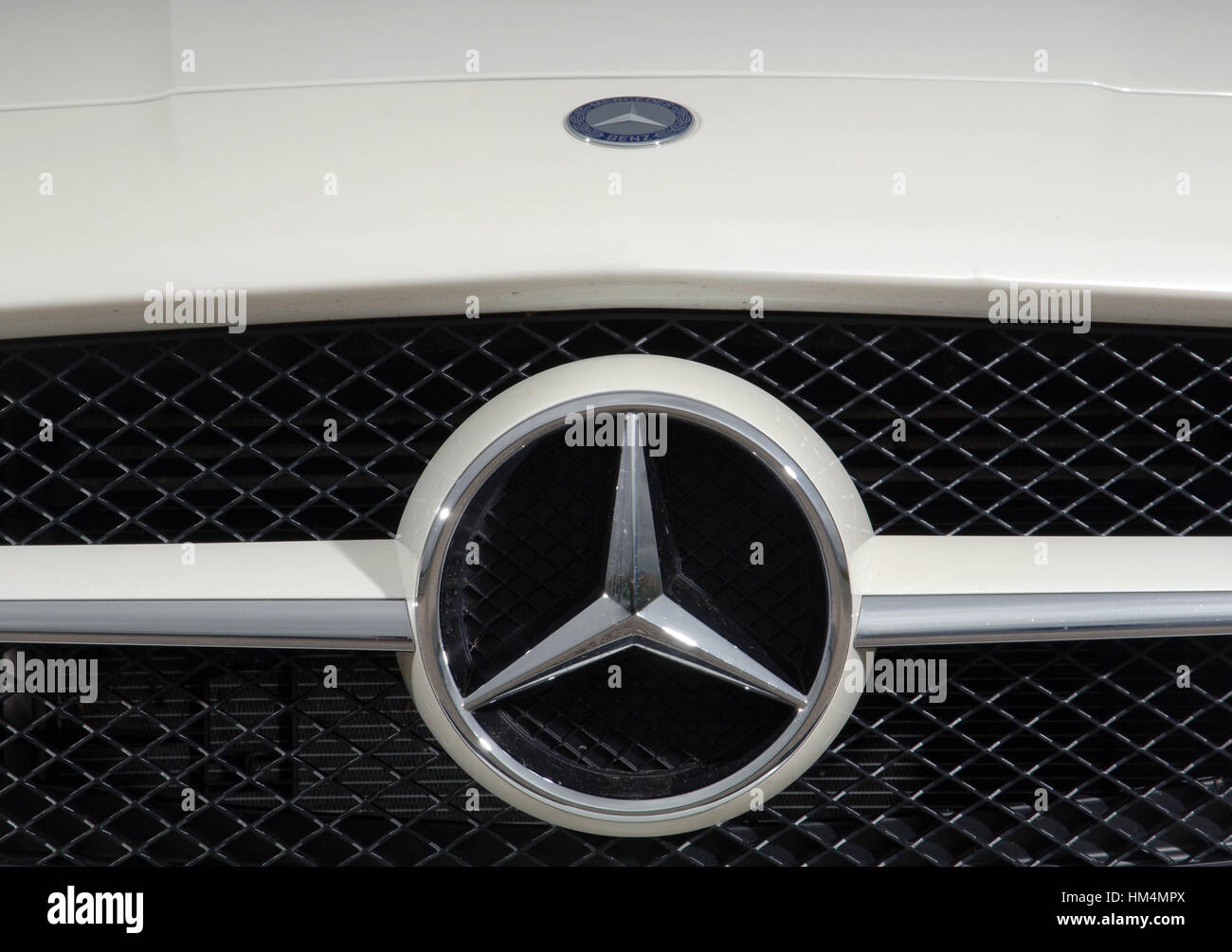 2010 Mercedes SLS AMG super allemand voiture avec portes papillon Banque D'Images