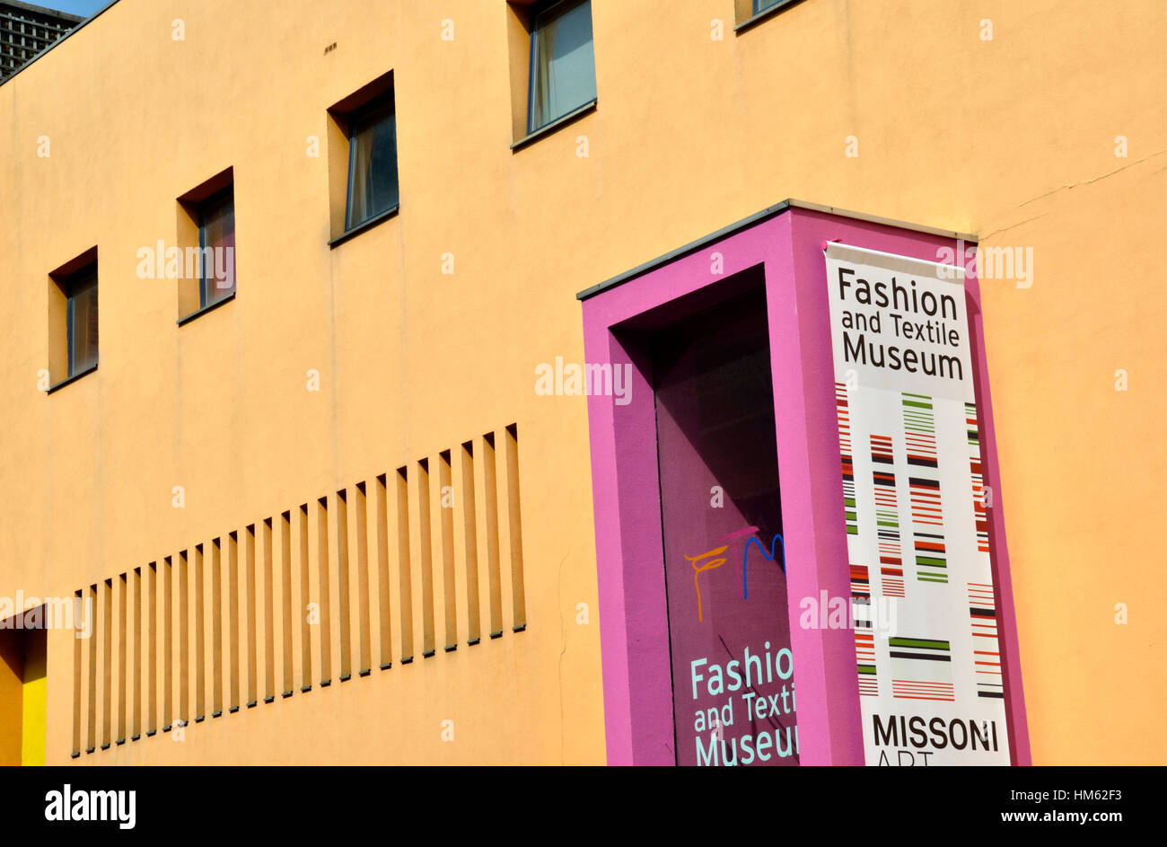 La mode et le Musée du Textile à Bermondsey Street, London, UK Banque D'Images