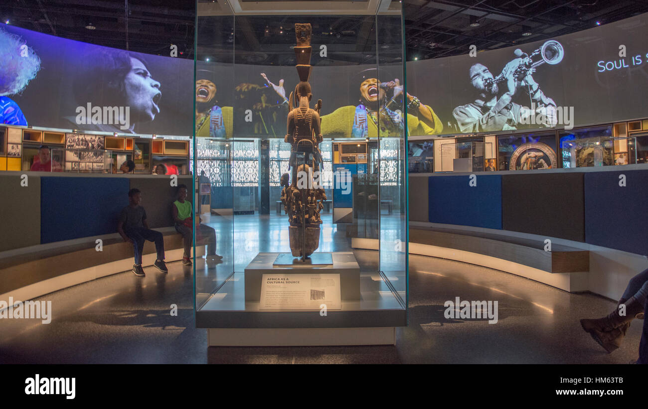 Multi-média de 360 degrés l'expérience montre l'influence africaine sur l'art américain et la musique dans le Smithsonian Institution's National Museum of African UN Banque D'Images
