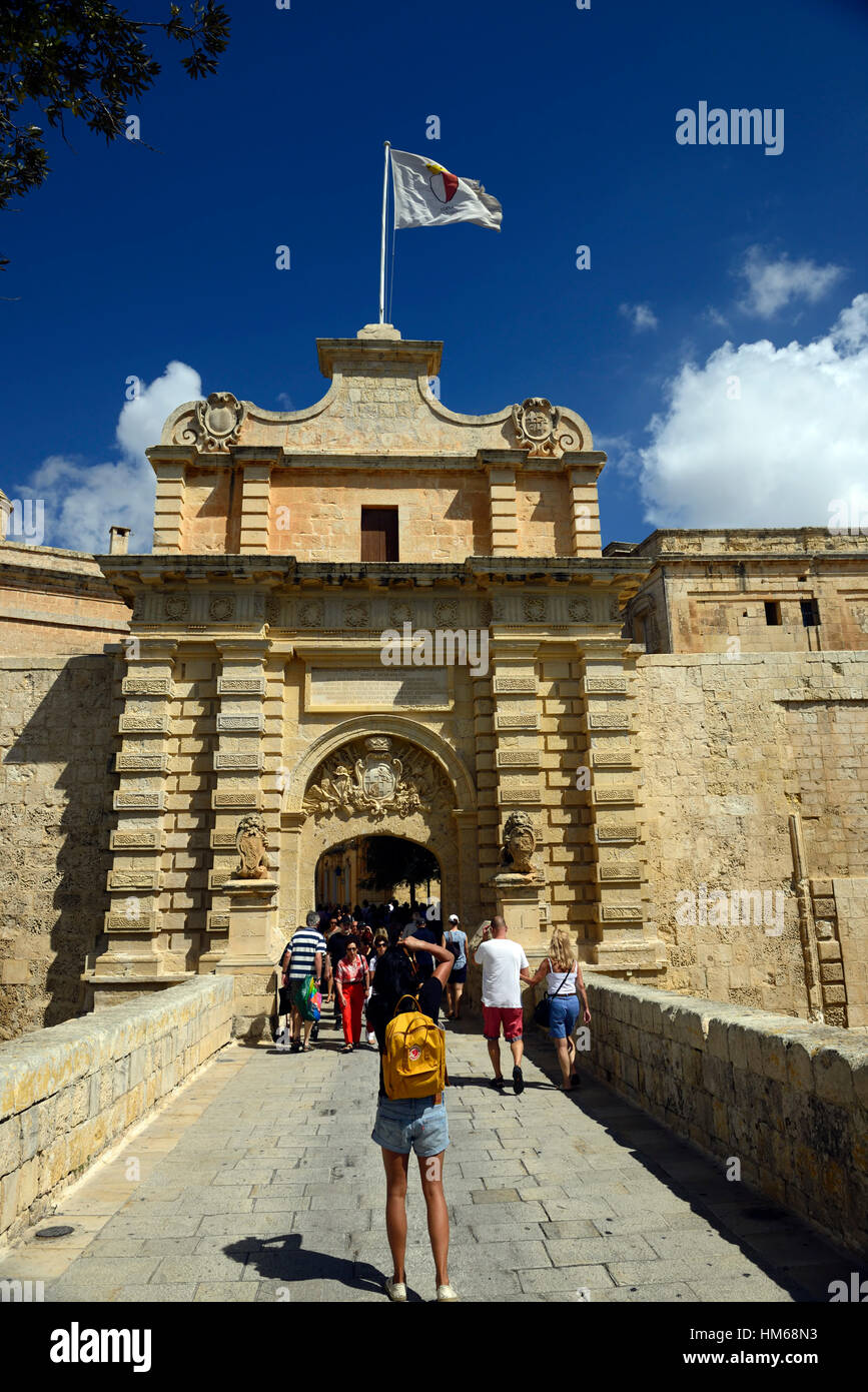 Mdina Malte ancienne capitale historique de la porte principale de la ville silencieuse citadelle fortifiée site du patrimoine mondial RM Città Vecchia Città Banque D'Images