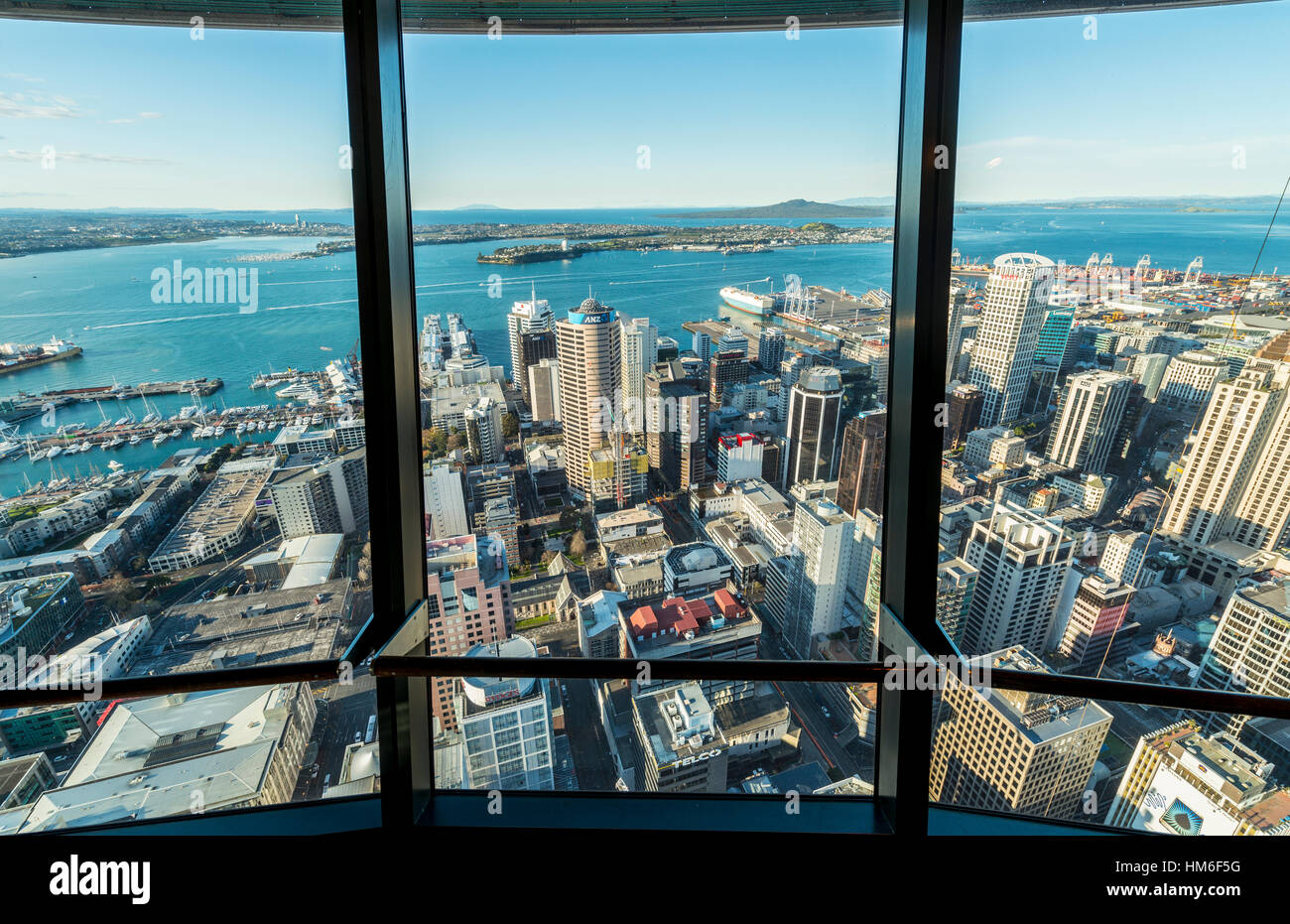 Vue depuis le pont d'observation de la Sky Tower, le gratte-ciel skyline, Central Business District, Auckland Region Banque D'Images