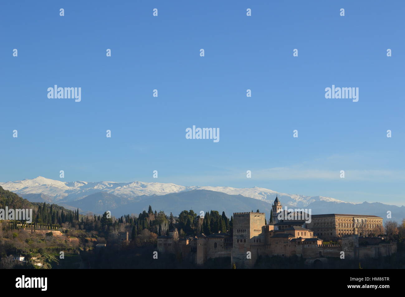 Alhambra et la Sierra Nevada Banque D'Images