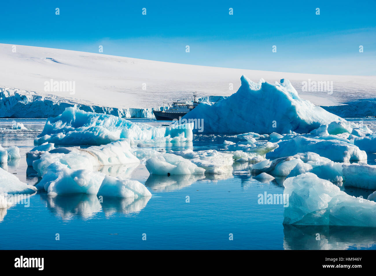 Belle petite Hope Bay, icebergs, l'Antarctique, régions polaires Banque D'Images