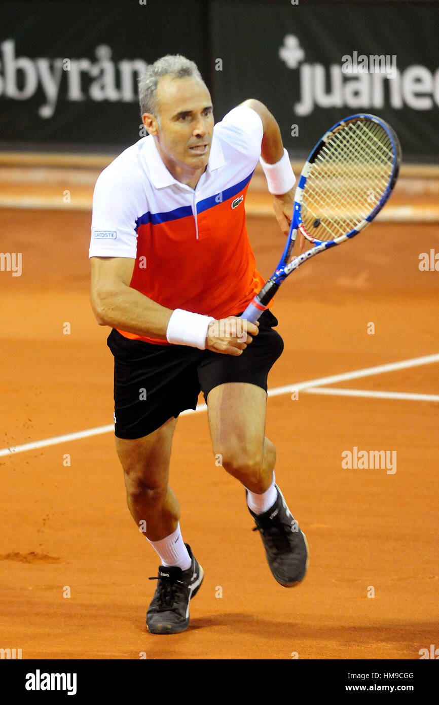 Ancien joueur de tennis Alex Corretja pendant le tournoi de tennis Legends  Cup à Majorque le jeudi 06 octobre 2016 Photo Stock - Alamy