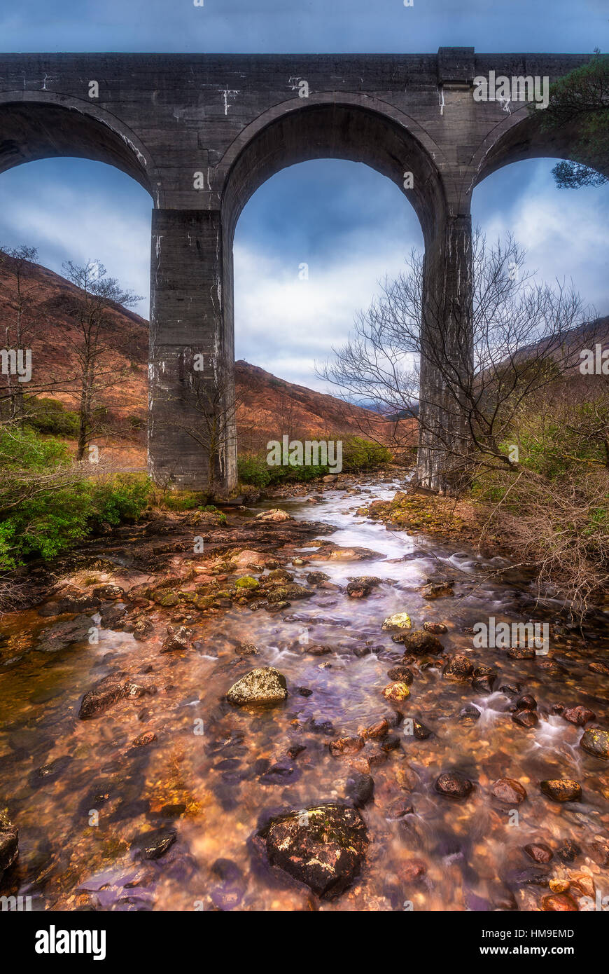 Viaduc de Glenfinnan, pont de Harry Potter, en Écosse. Banque D'Images