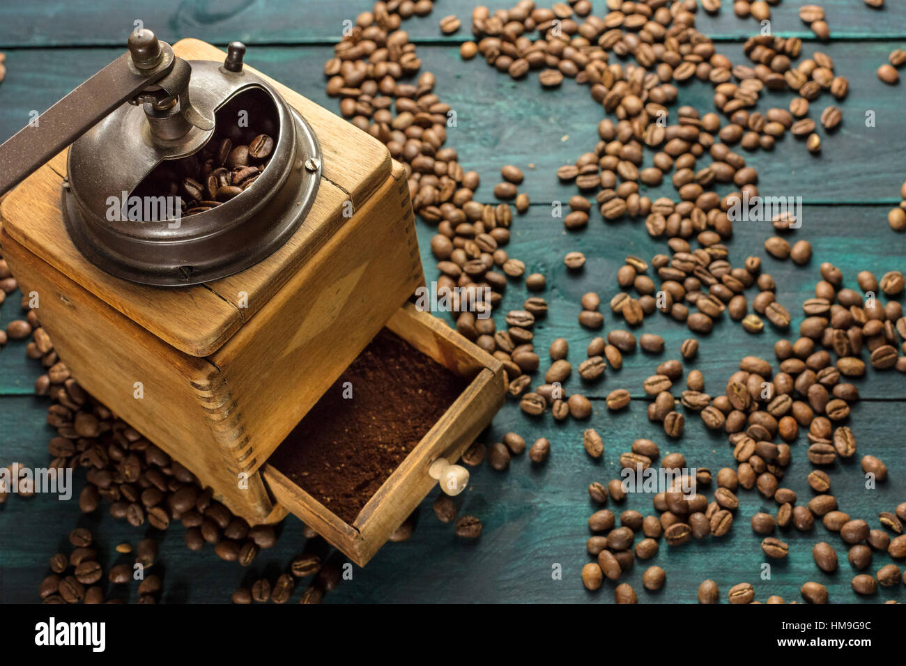 Macaron dynamique sur Mauve et blanc texture avec copyspace Banque D'Images