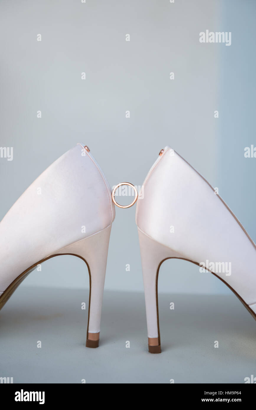 chaussure blanche mariage