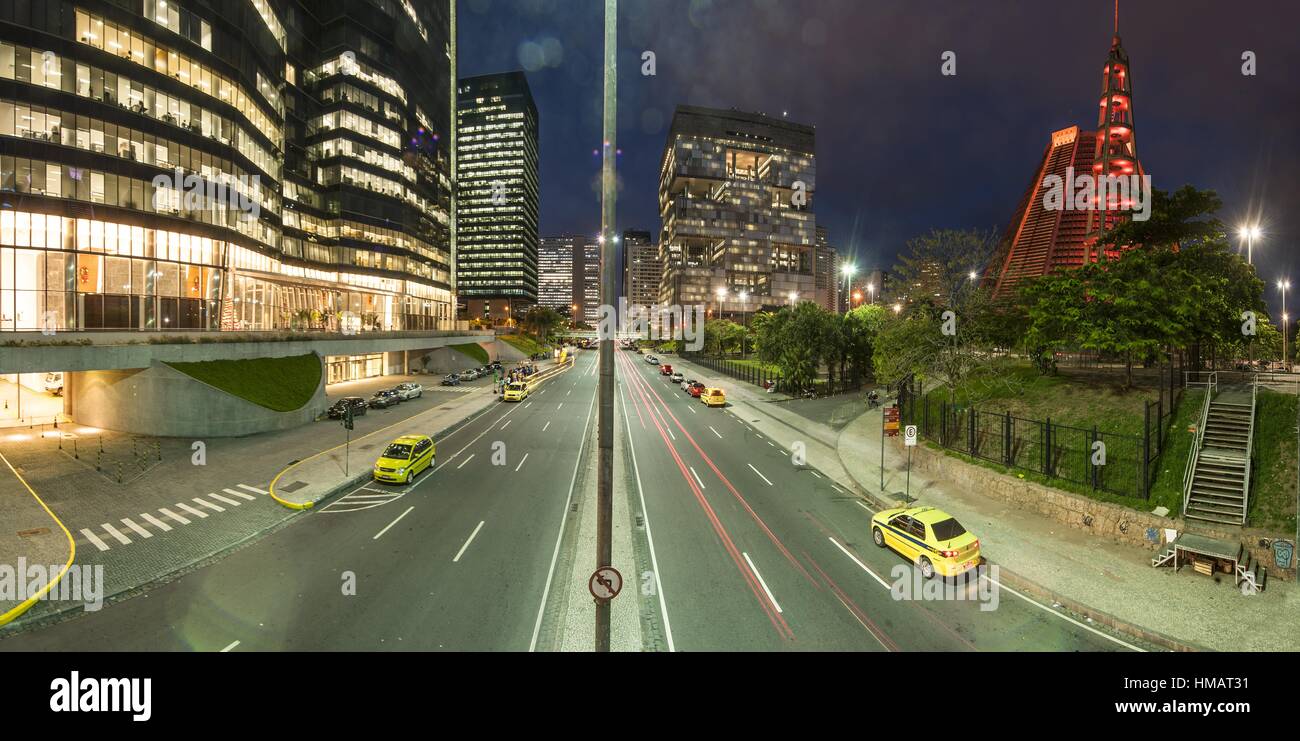 Brésil, Rio de Janeiro, Petrobras Palace, sur l'Avenida Republica do Chile. Banque D'Images