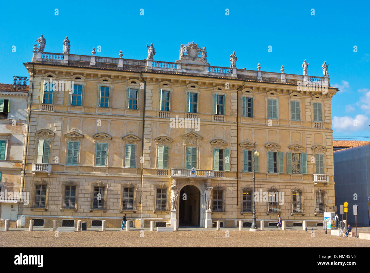 Palazzo Vescovile, Piazza Sordello, Mantoue, Lombardie, Italie Banque D'Images