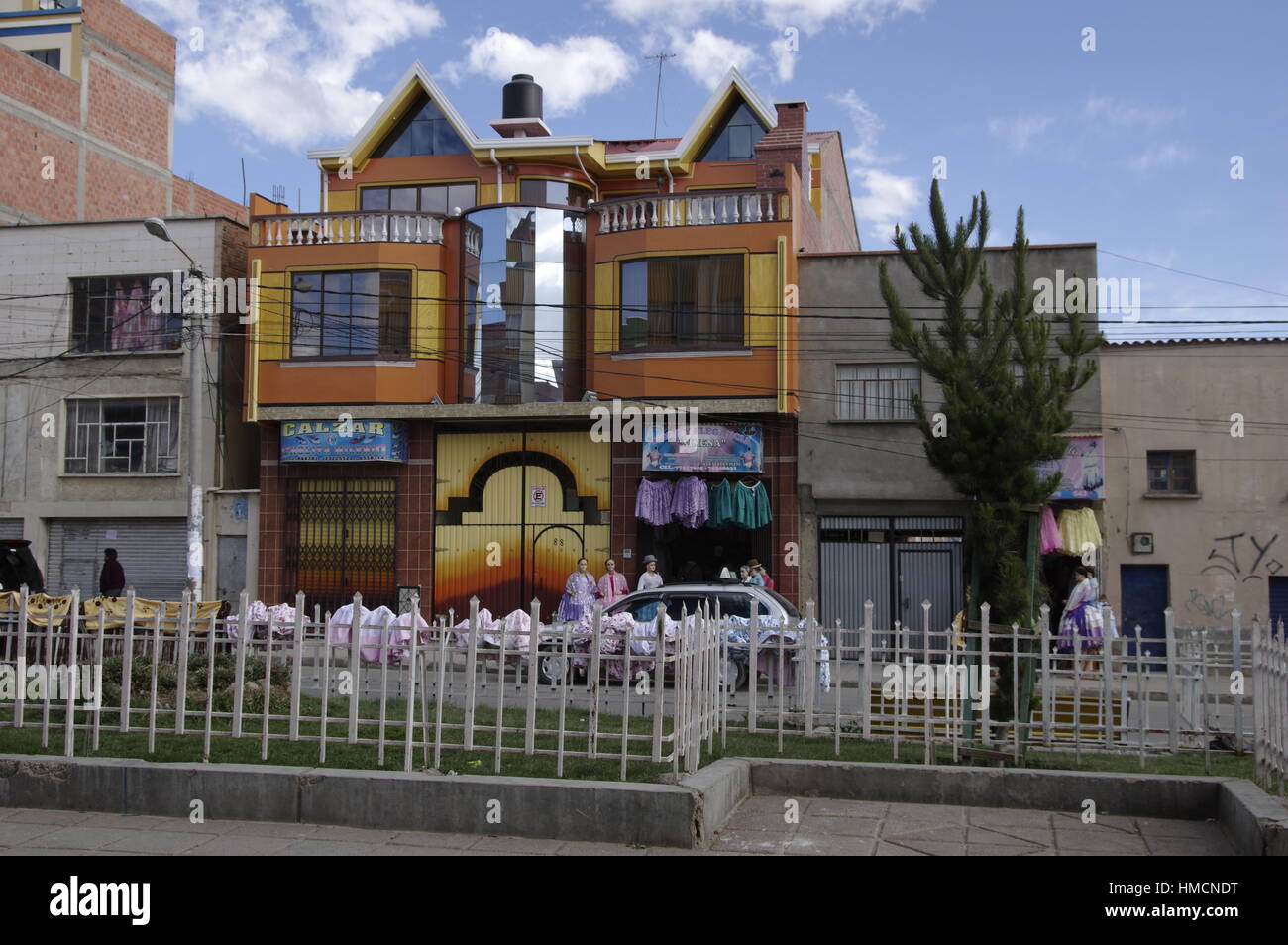 Chalet à El Alto, Bolivie, appelé aussi cholets Banque D'Images