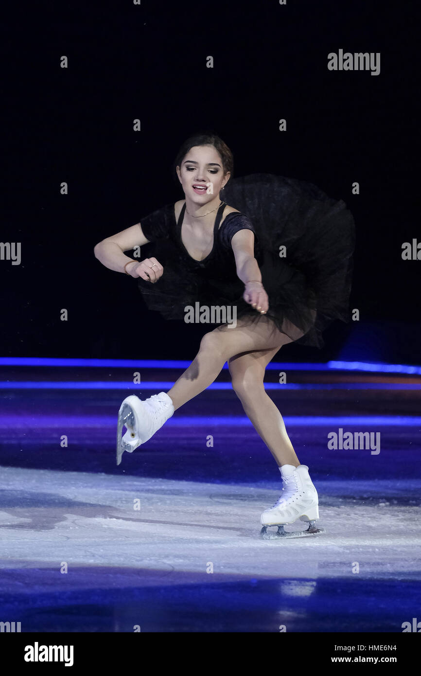 Les artistes interprètes ou exécutants participent à 'Revolution' sur la glace à Vista Alegre Palace à Madrid, Espagne comprend : Evgenia Medvedeva Où : Madrid, Espagne Quand : 01 Jan 2017 Crédit : Oscar Gonzalez/WENN.com Banque D'Images