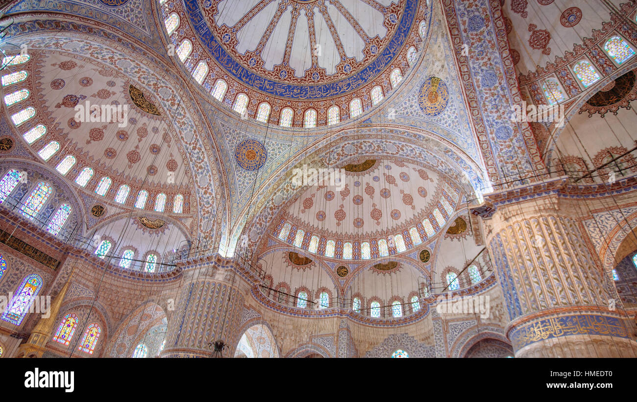 Vue de l'intérieur de la Mosquée Bleue (Mosquée Sultan Ahmed), Istanbul Banque D'Images Vue de l'intérieur de la Mosquée Bleue (Mosquée Sultan Ahmed), Istanbul Banque D'Images