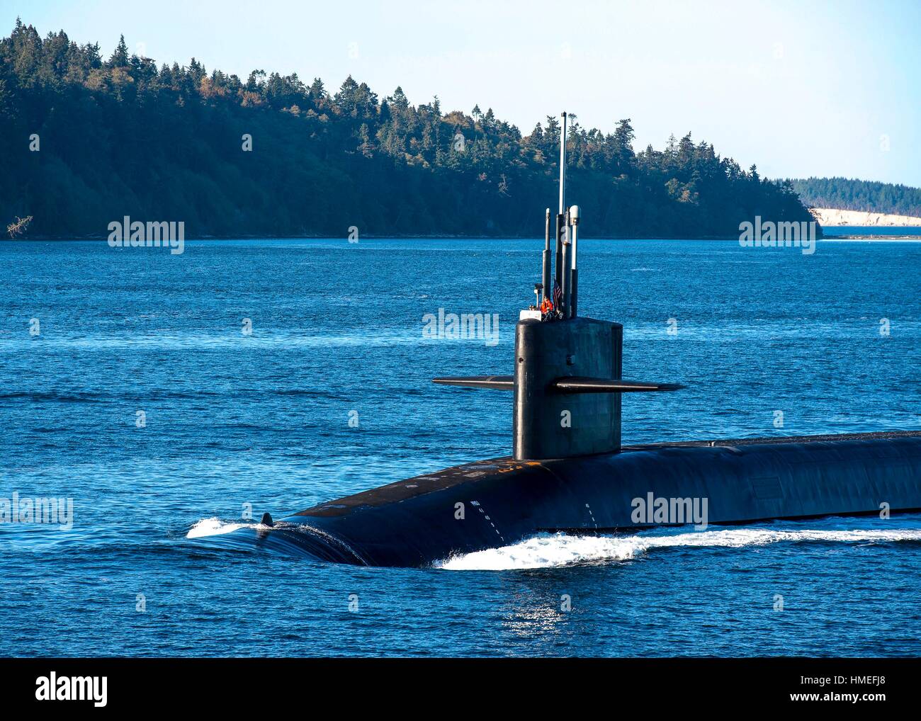 Puget Sound, se laver. (Sept. 28, 2016) l'équipage d'or de la classe ohio-balistique sous-marin USS Alabama (SNLE) 737 transits le canal Hood comme Banque D'Images