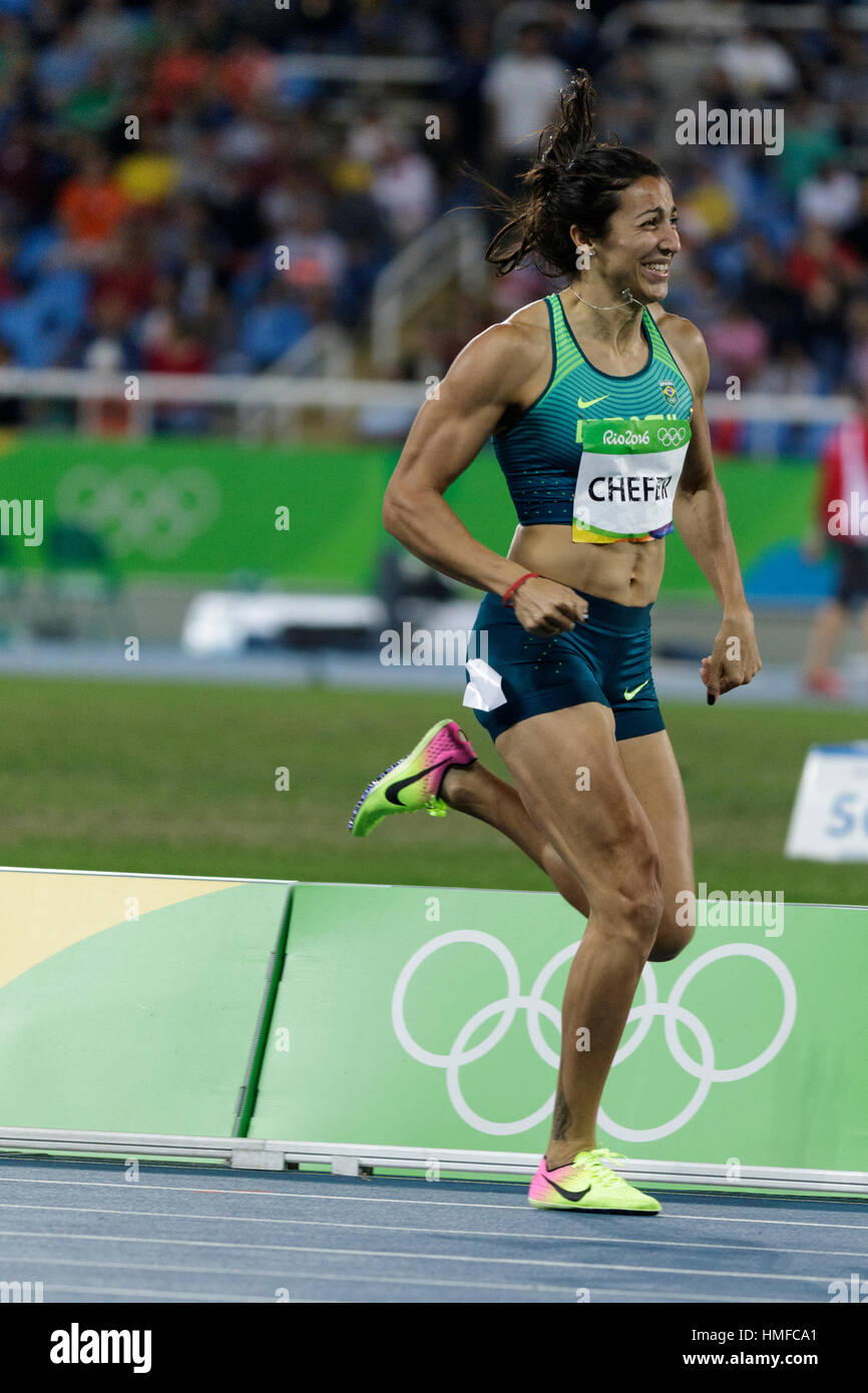 Rio de Janeiro, Brésil. 13 août 2016. Vanessa Chefer (BRA) qui se font concurrence dans l'heptathlon 800 m à l'été 2016 Jeux Olympiques. ©PAUL J. Sutton/PCN Ph Banque D'Images