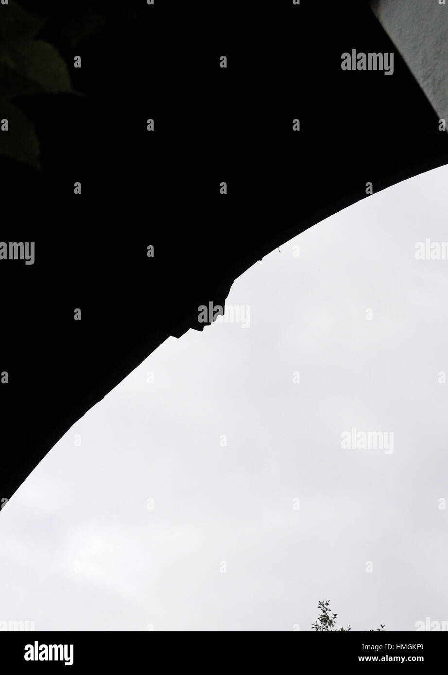 La face dans le pont. Pont de fer. Banque D'Images