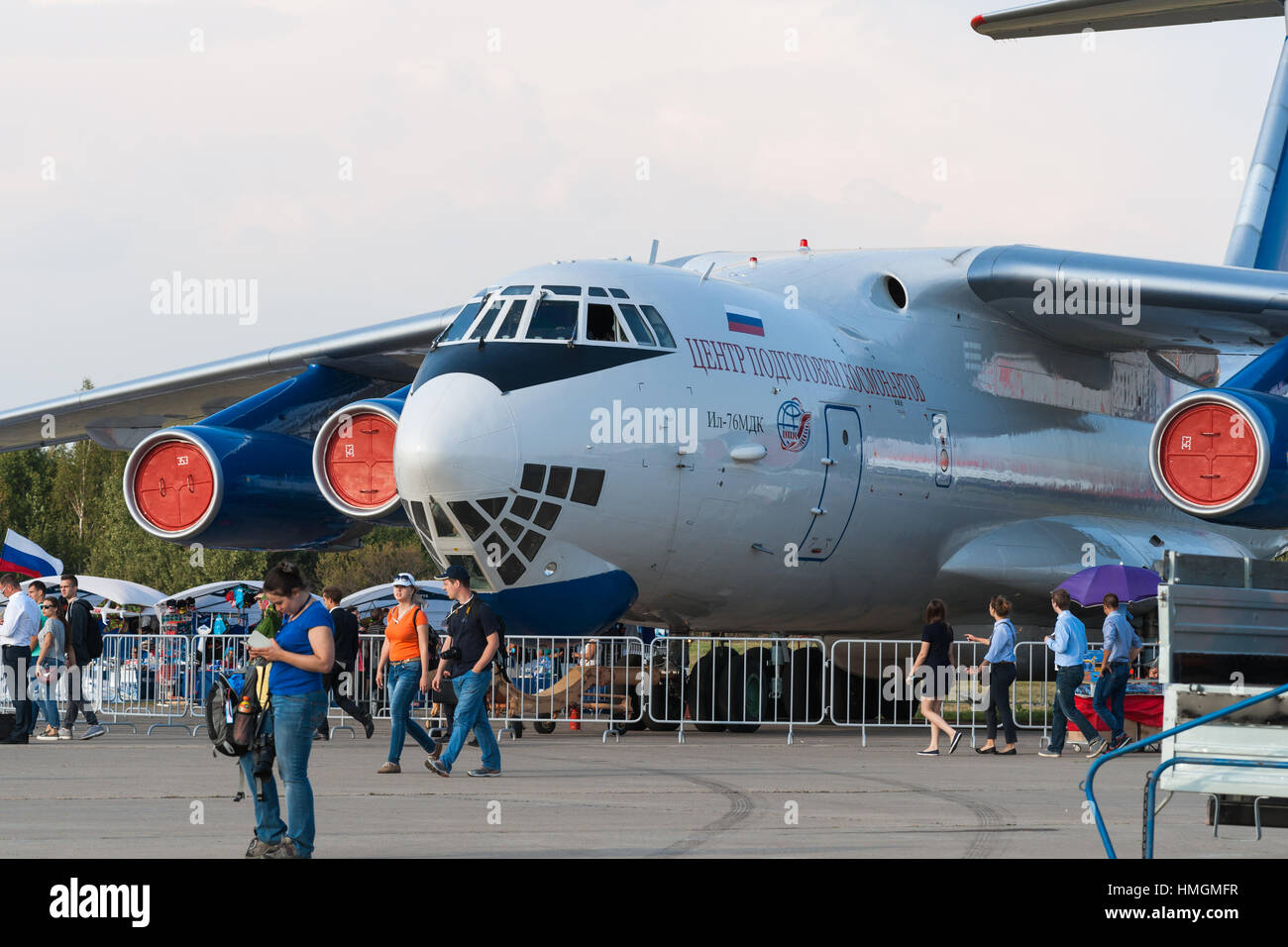 Moscou, Russie - le 26 août 2015 : 12e Salon International de l'aviation et l'Espace Salon MAKS 2015. Iliouchine Il-76MDK (avions de transport) Candide Banque D'Images