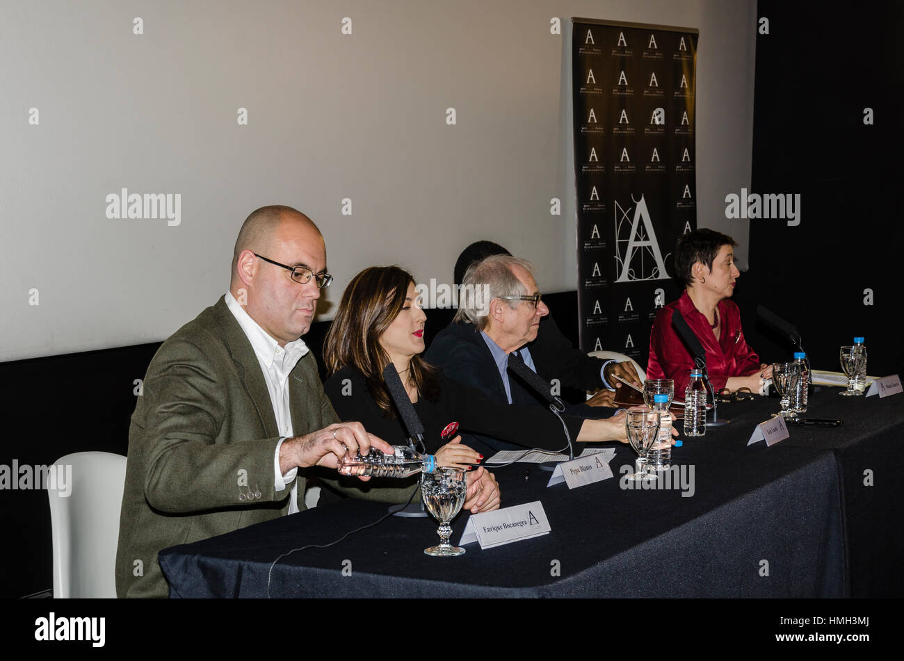 Madrid, Espagne. 3 Février, 2017. Conférence de presse de la British Film Réalisateur (centre) en Film Academy le 3 février, Madrid, Espagne. Credit : Enrique Davó/Alamy Live News. Banque D'Images