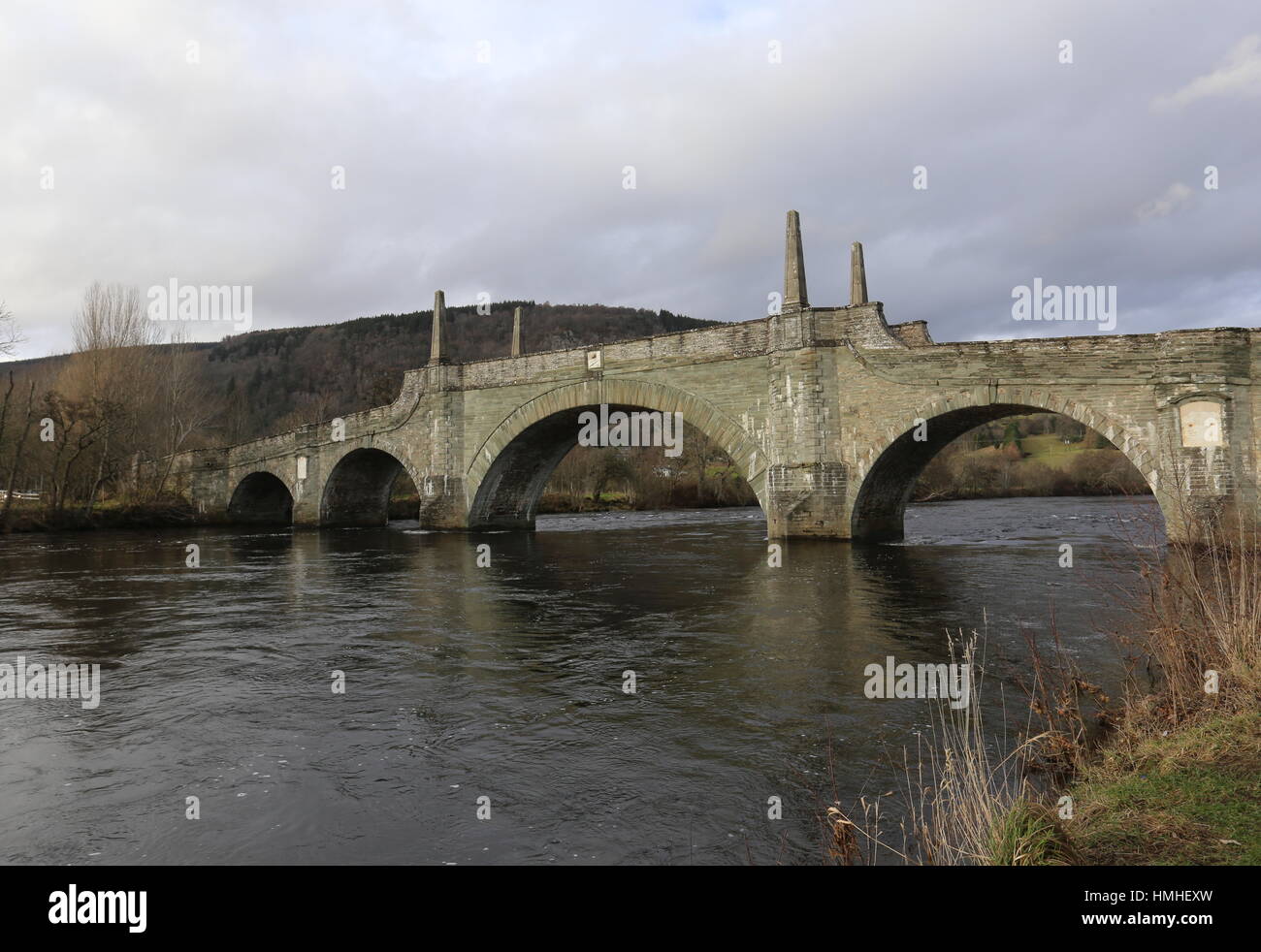 Le Général Wade's bridge sur la rivière Tay en Écosse aberfeldy février 2017 Banque D'Images
