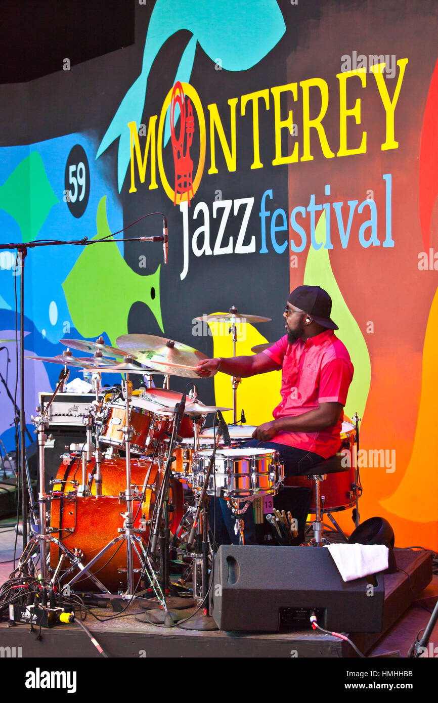 RONALD BRUNNER JUNIOR sur les fûts pour KAMASI WASHINGTON effectuant à la 59e Festival de Jazz de Monterey, Californie Banque D'Images