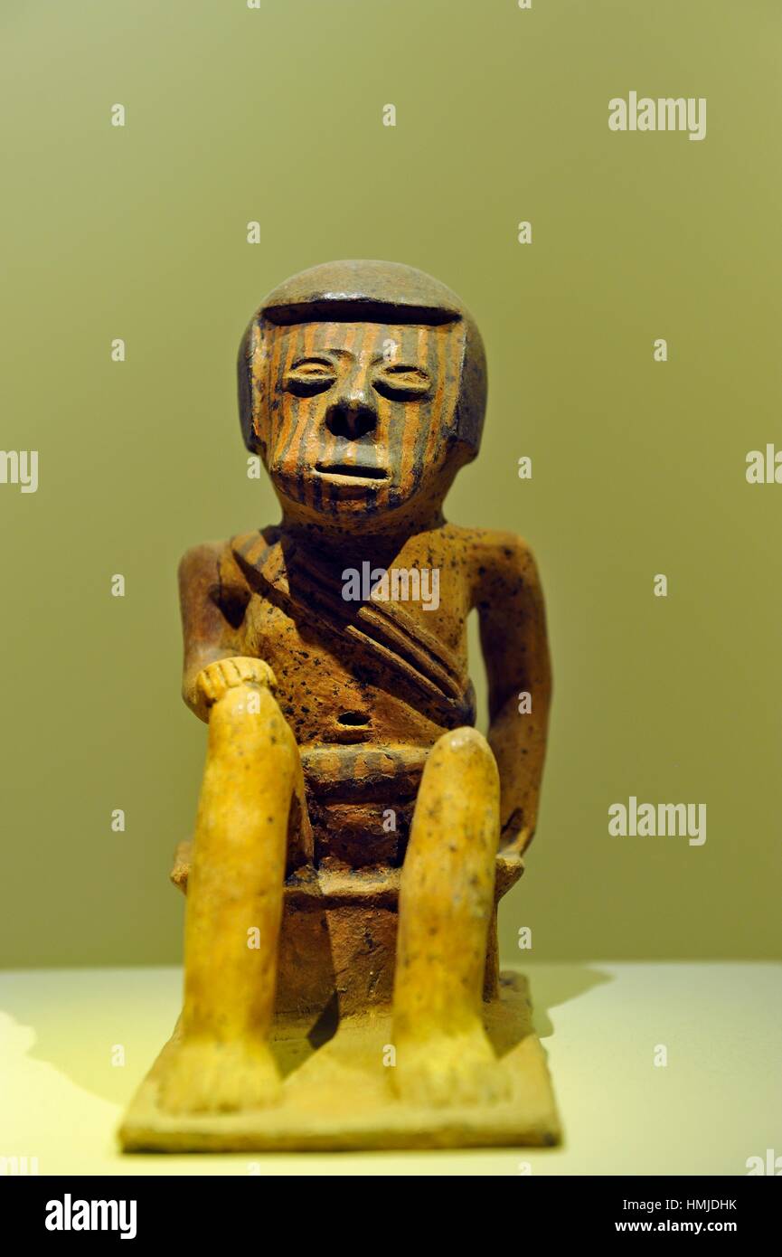 Grande Statuette Mexicaine En Terre Cuite - Style Précolombien - 34 Cm - État D'Occasion