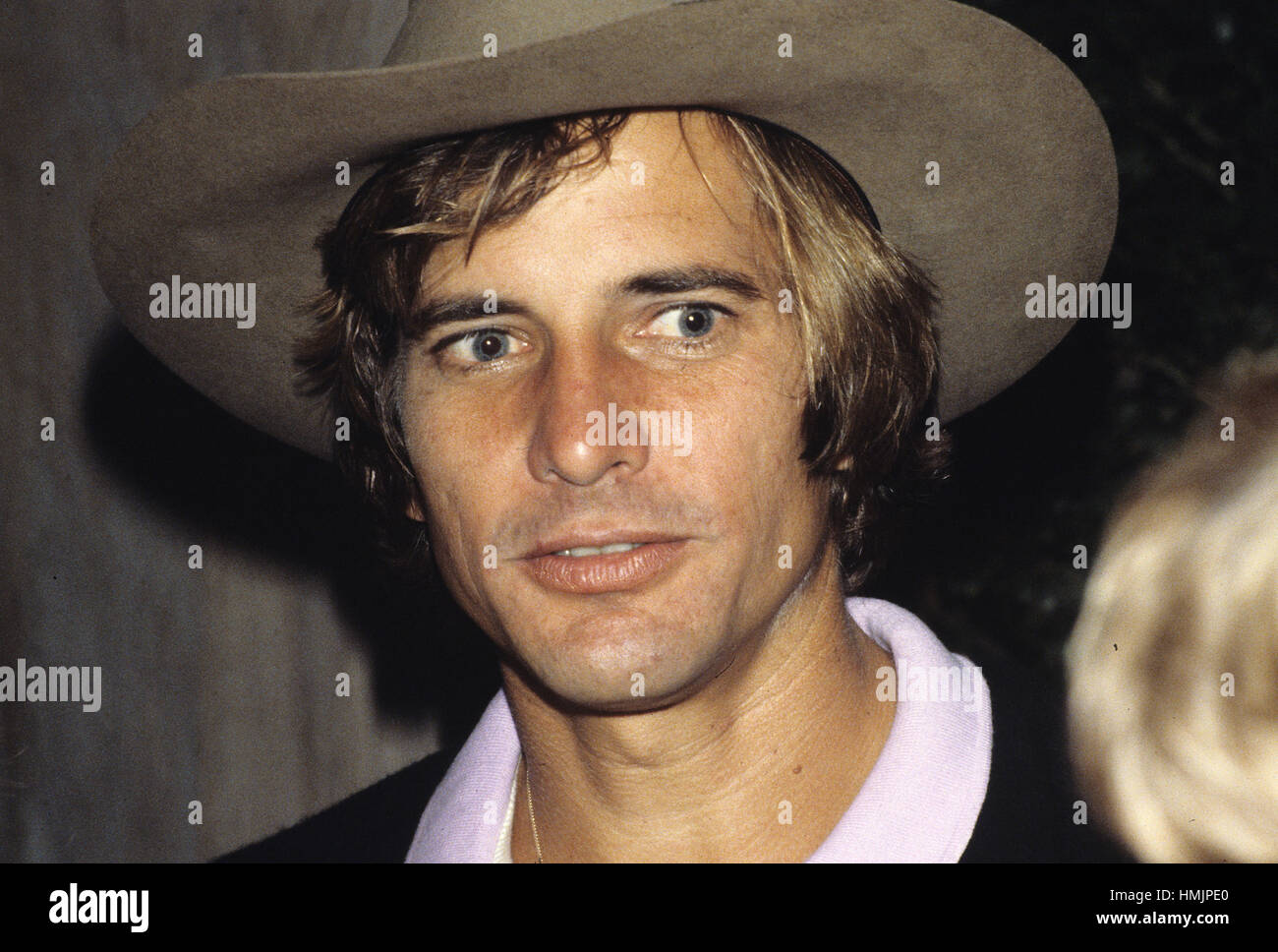 Dirk Benedict illustré par Nancy Barr. Banque D'Images