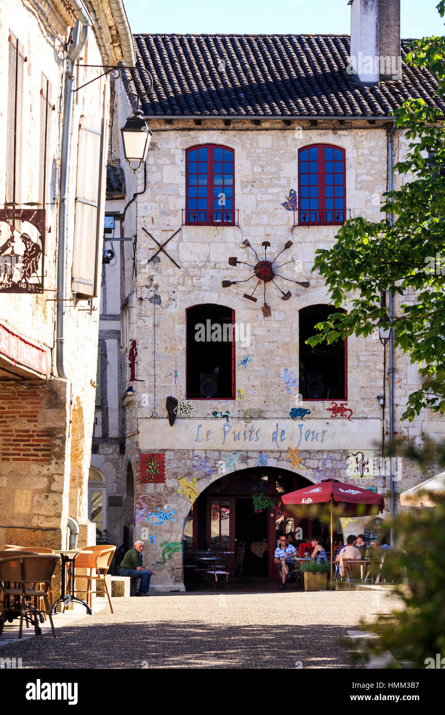 Place principale de Lauzerte, Tarn et Garonne, France Banque D'Images