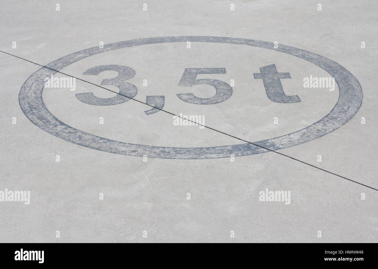 Limite de poids 3,5 tonnes Banque D'Images