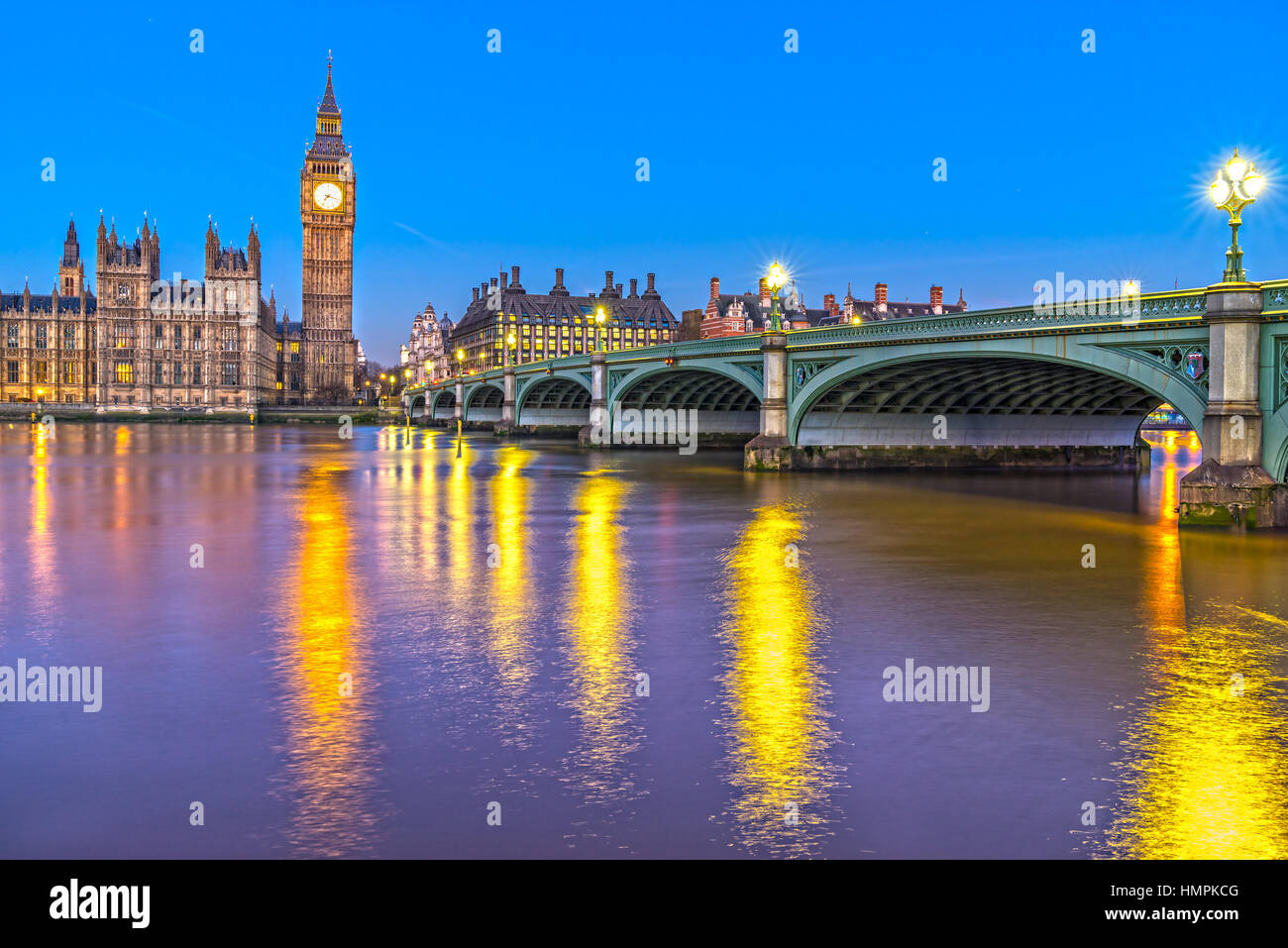 Accès aux Big Ben, la Chambre du Parlement et le pont de Westminster, London, UK Banque D'Images