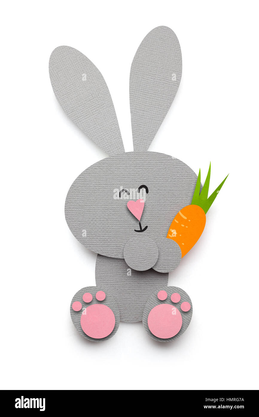 Creative Concept Paques Photo D Un Lapin Avec Une Carotte En Papier Sur Fond Blanc Photo Stock Alamy Creative Concept Paques Photo D Un Lapin Avec Une Carotte En Papier Sur Fond Blanc Photo Stock Alamy