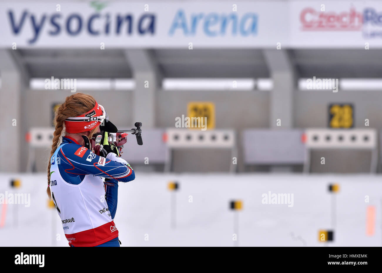 Prix : à Nove Mesto, en République tchèque. Le 04 février, 2017. Chaussod R. tchèque Marketa a gagné 7,5 km sprint femmes Junior compétition durant l'IBU Junior Open Championnats Européens de Nove Mesto, République tchèque Prix : 4 février 2017. Credit : Lubos Pavlicek/CTK Photo/Alamy Live News Banque D'Images