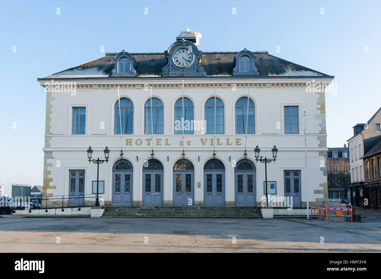 L'Hôtel de Ville au jolie ville française de Honfleur en Normandie Banque D'Images