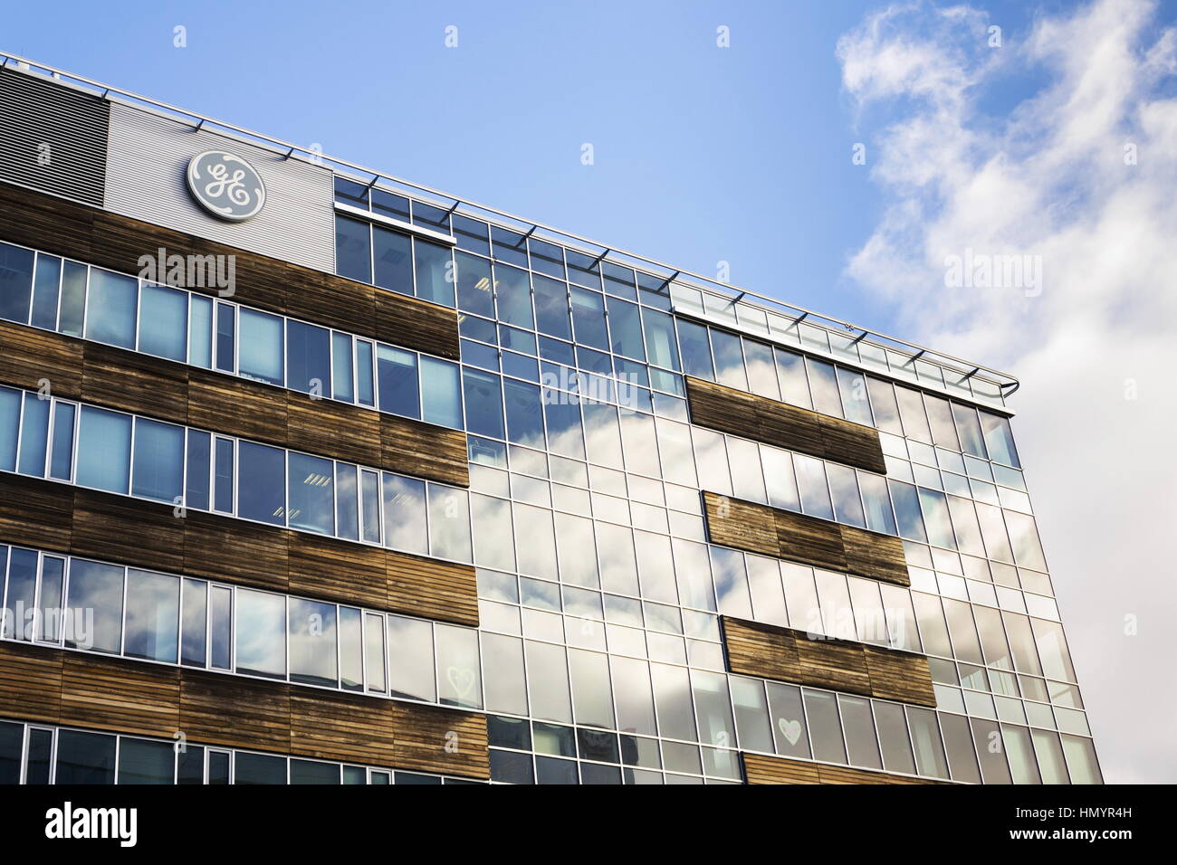 PRAGUE, RÉPUBLIQUE TCHÈQUE - 5 février : General Electric company logo sur le bâtiment de l'ONU le 5 février 2017 à Prague, République tchèque. GE agre Banque D'Images