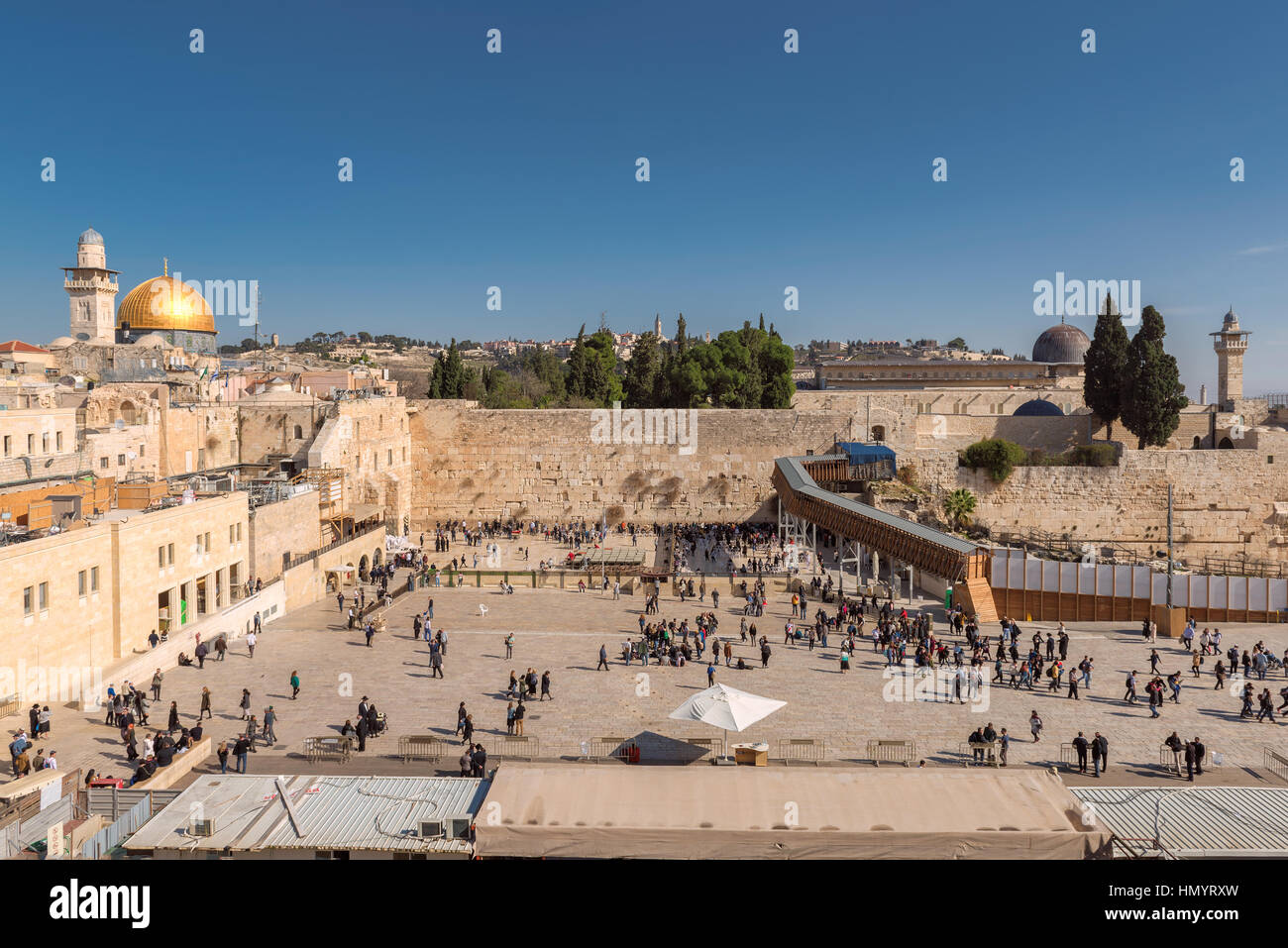 Mur des lamentations et Dôme du rocher d'or sur le mont du Temple, Jérusalem, Israël. Banque D'Images