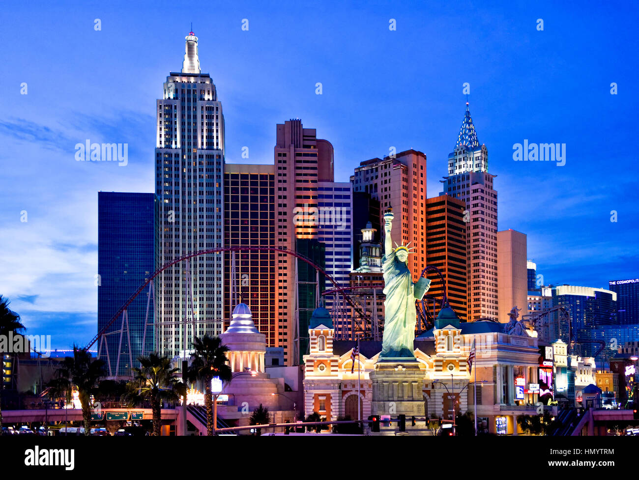 New York, New York sur le Strip de Las Vegas au crépuscule Banque D'Images