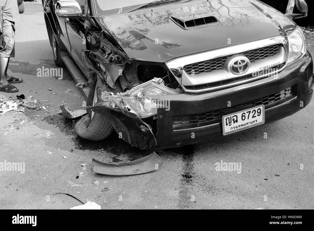 Accident de ramassage sur route,accident de voiture en Thaïlande, parc national le 1er janvier 2015 Banque D'Images