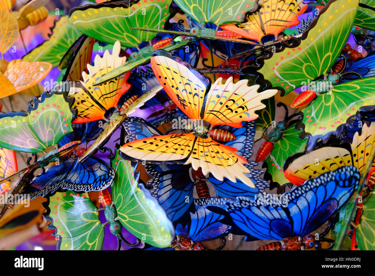 Papillons jouet aux couleurs vives Banque D'Images