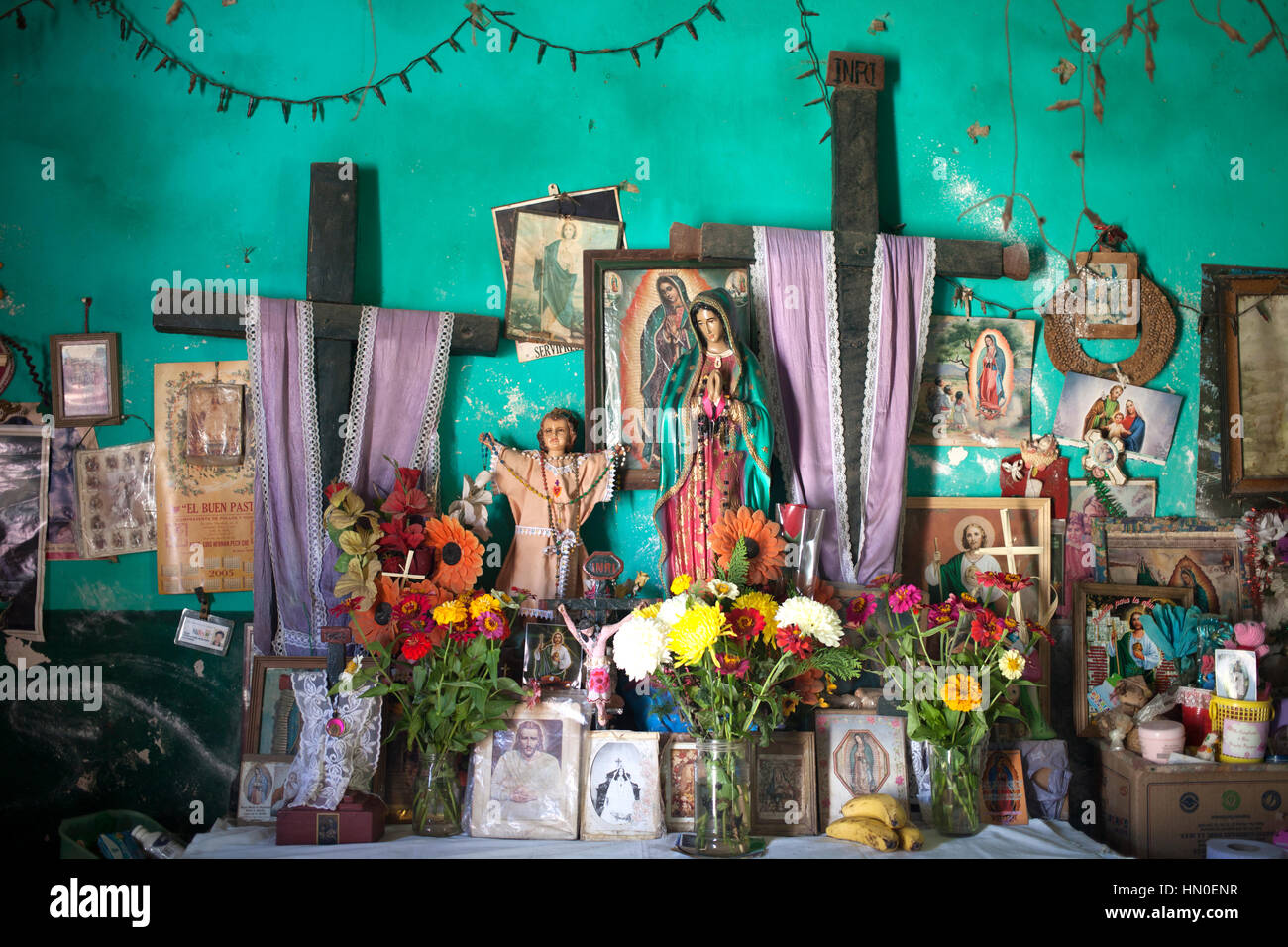 Un autel affiche dans le village de Maya, Hecelchakan Pomuch, Campeche, Yucatan La péninsule, le 30 octobre 2016, dans le cadre de la Journée des morts célébrations Banque D'Images