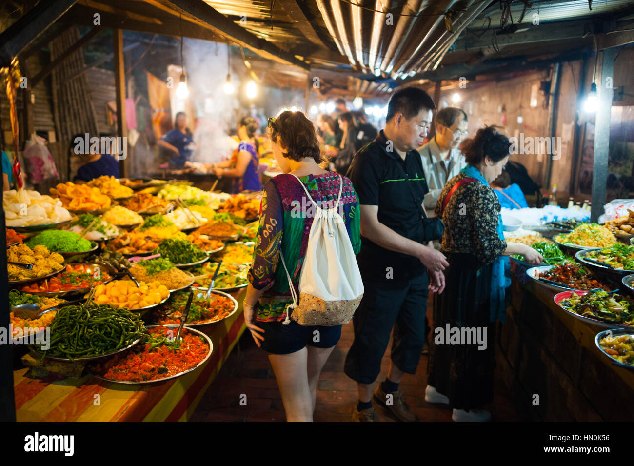 Marché alimentaire à Luang Prabang, Laos Banque D'Images