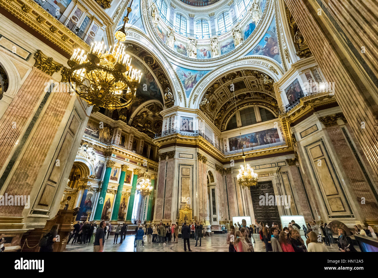 Les intérieurs de la cathédrale St Isaacs, Saint-Pétersbourg, Russie Banque D'Images