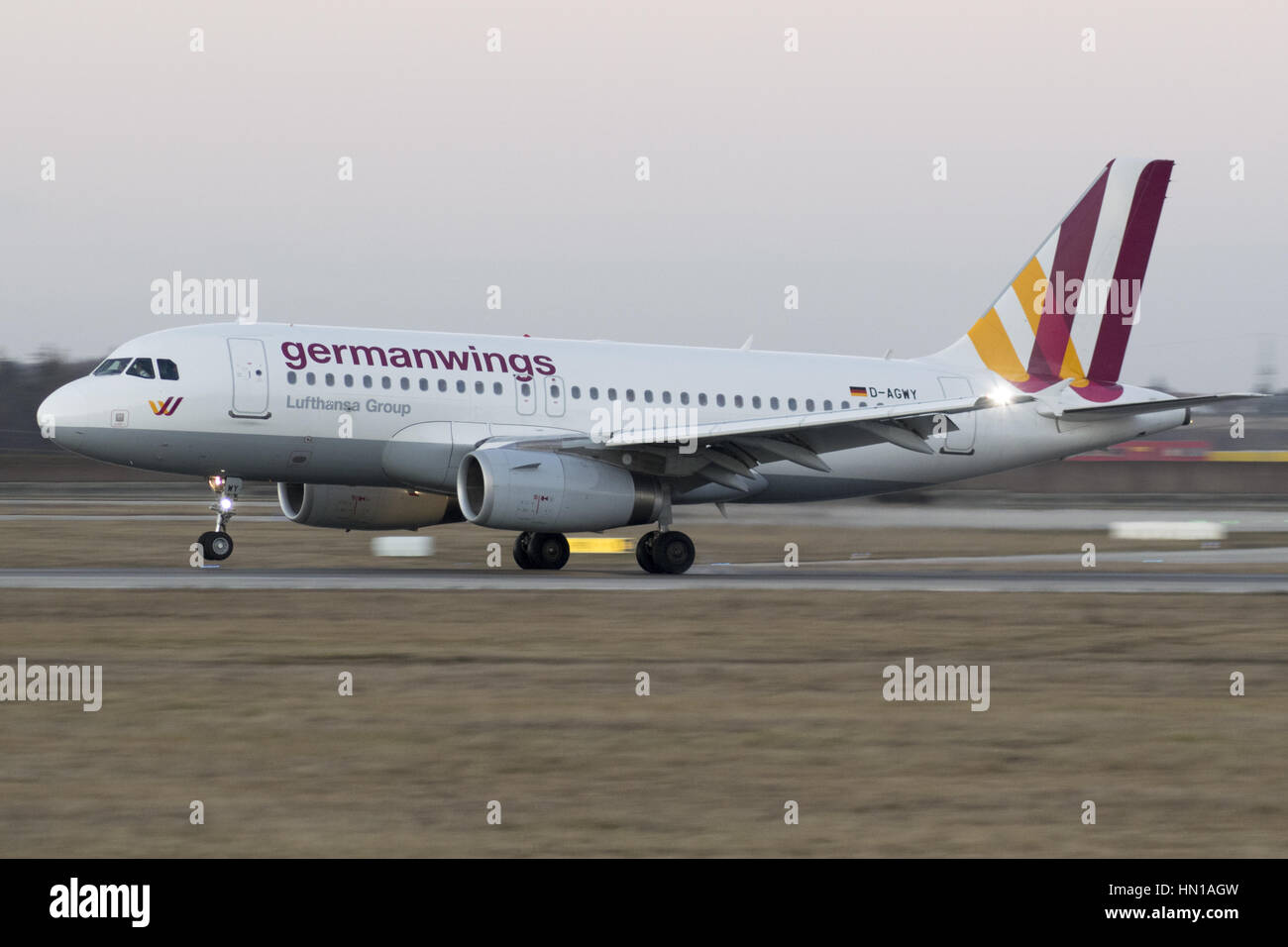 D-AGWY Airbus A319-132 Germanwings atterrissage à EDDS Stuttgart Banque D'Images