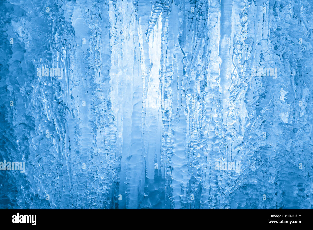 Cascade de glace. Structure de glaçons Banque D'Images