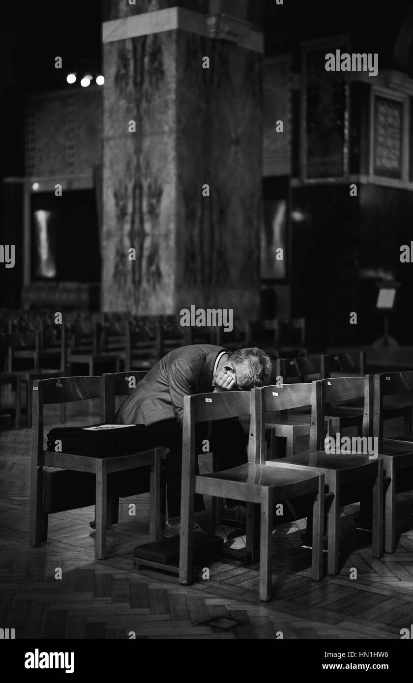 Priant Banque D'Images