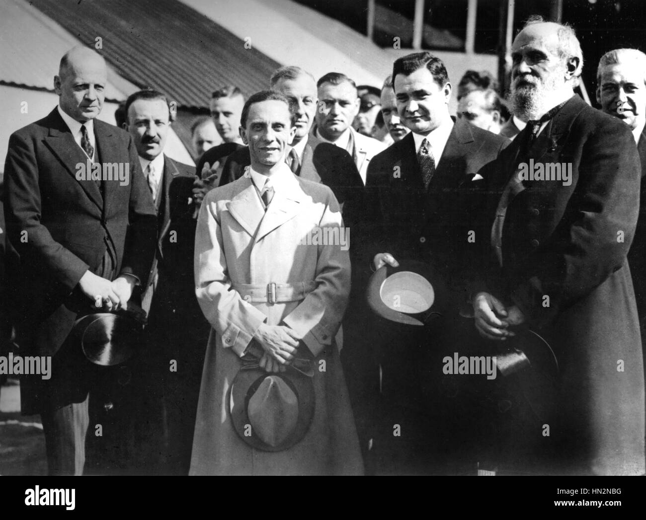 Goebbels à Varsovie. Sur sa gauche, Von Moltke juin 1934, Allemagne Banque D'Images