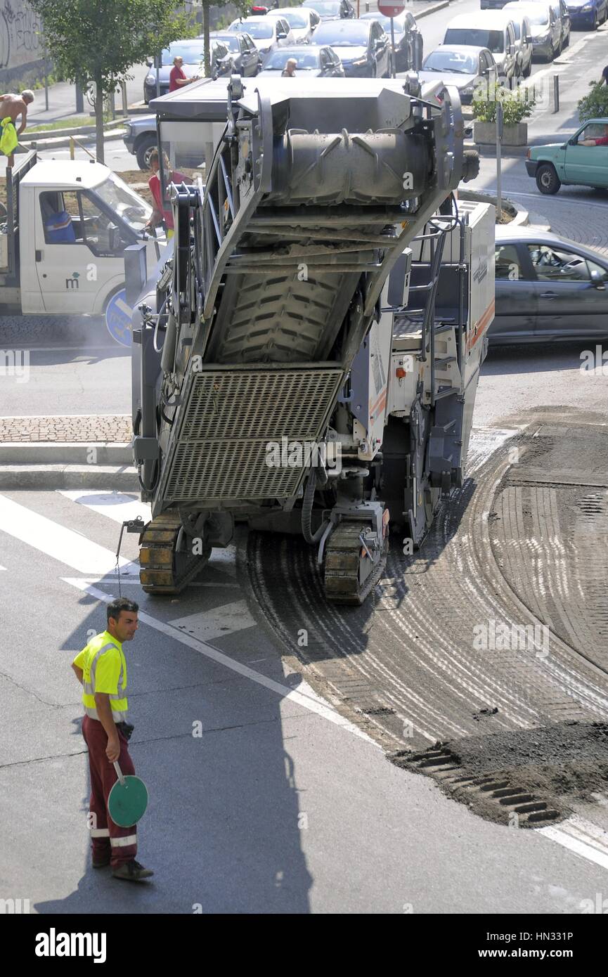 Cour pour le bitumage d'une route Banque D'Images
