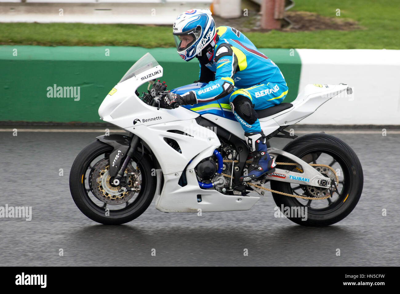 Sylvain Guintoli (né le 24 juin 1982 à Paris) est un coureur moto. En 2017, il participera à la British Superbikes Banque D'Images