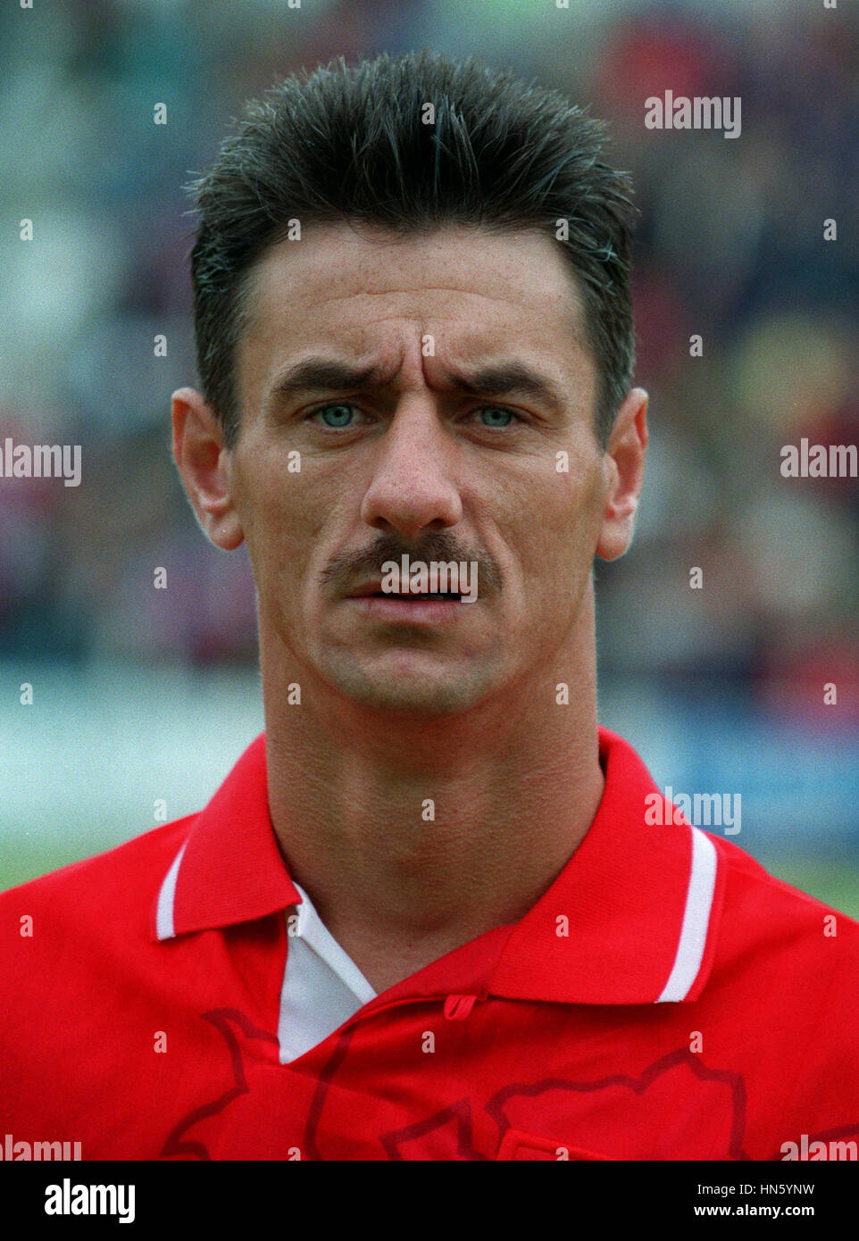 Photo Originale Signée Ian Rush – Équipe Nationale Du Pays De Galles – A 245758