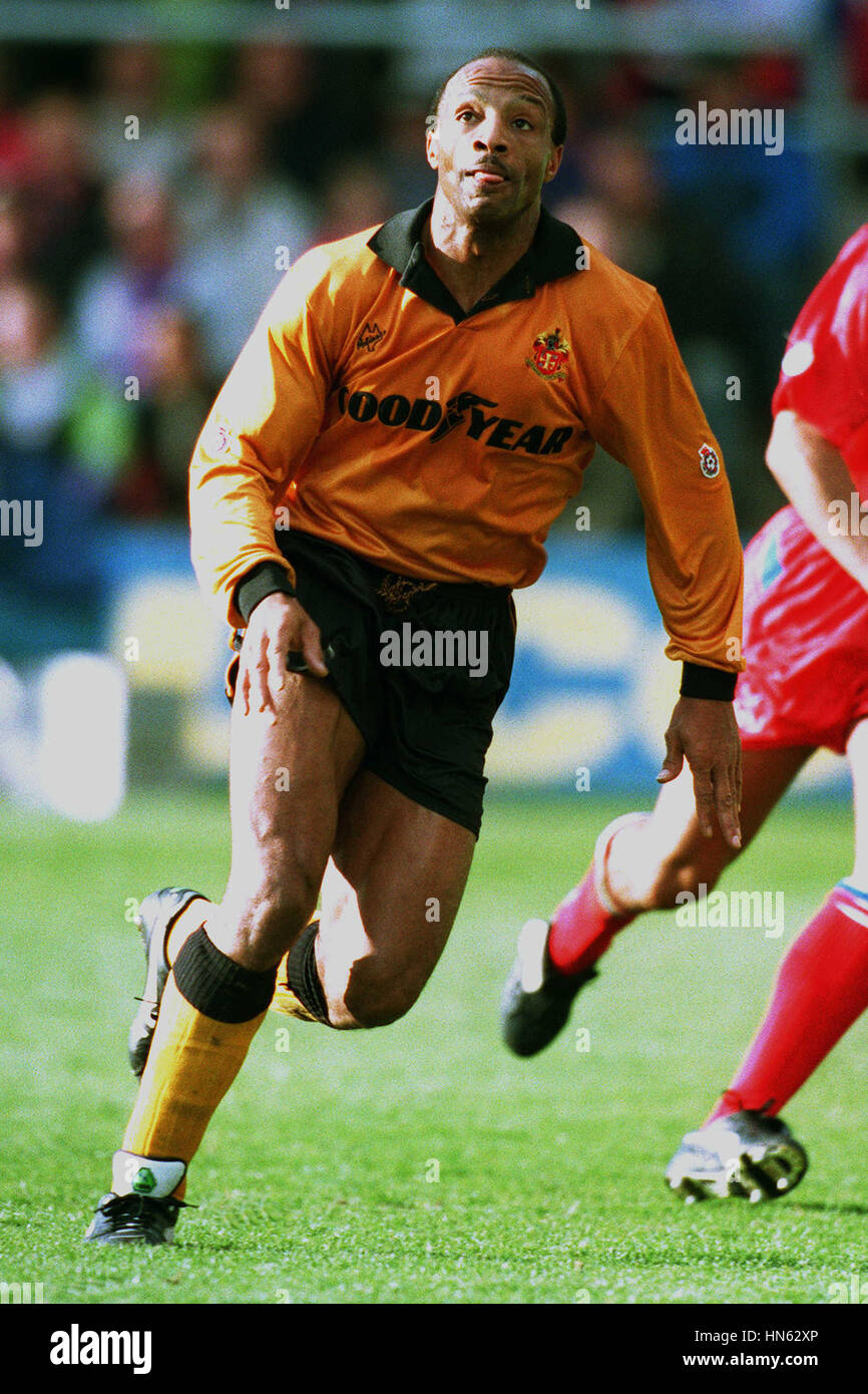 CYRILLE REGIS Wolverhampton Wanderers FC 03 Novembre 1993 Banque D'Images